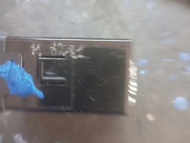 bontott HYUNDAI TUCSON USB Aljzat