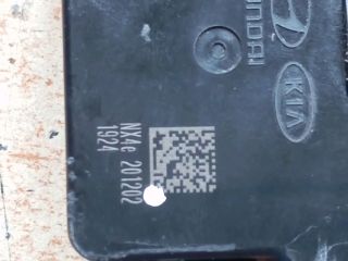 bontott HYUNDAI TUCSON Üzemanyag Betöltő Nyílás Kapcsoló