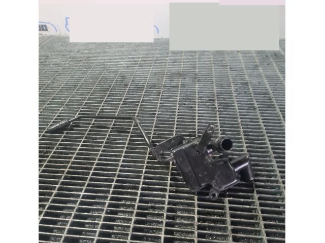 bontott HYUNDAI TUCSON Vákum Tartály