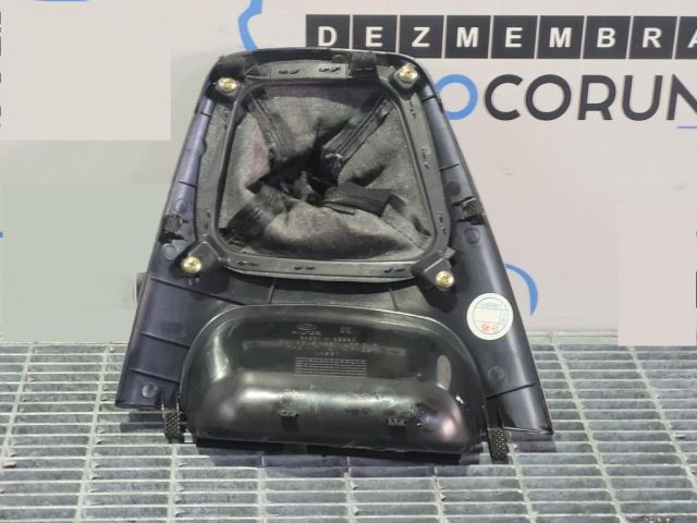 bontott HYUNDAI TUCSON Váltószoknya