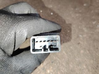 bontott HYUNDAI TUCSON Vészvillogó Kapcsoló