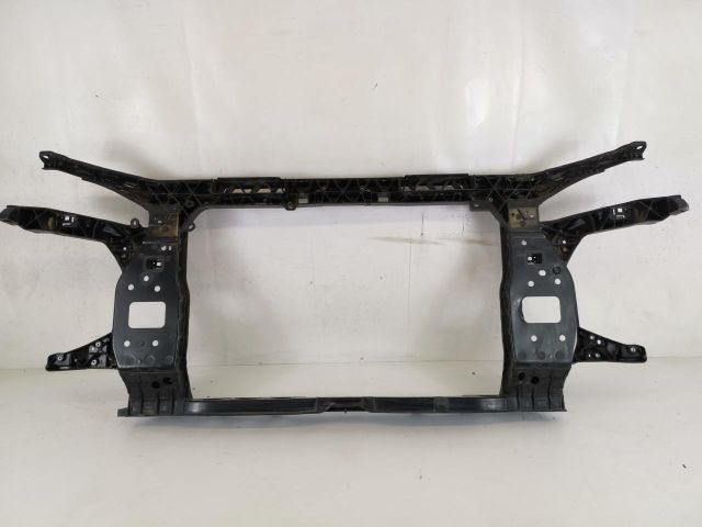 bontott HYUNDAI TUCSON Vízhűtő Radiátor Tartó