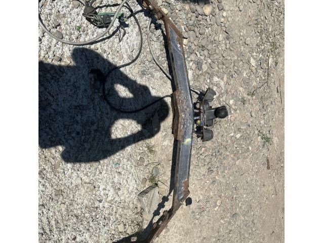 bontott HYUNDAI TUCSON Vonóhorog