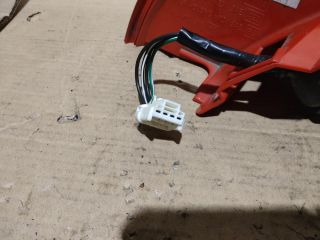 bontott INFINITI FX Bal Külső Hátsó Lámpa