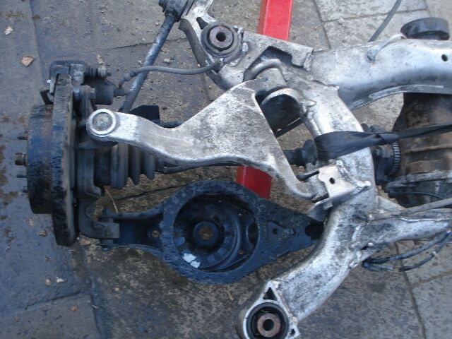 bontott INFINITI FX Hátsó Vízszintes Stabilizátor Rúd