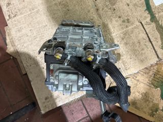 bontott INFINITI Q50 Hybrid Inverter