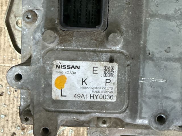 bontott INFINITI Q50 Hybrid Inverter