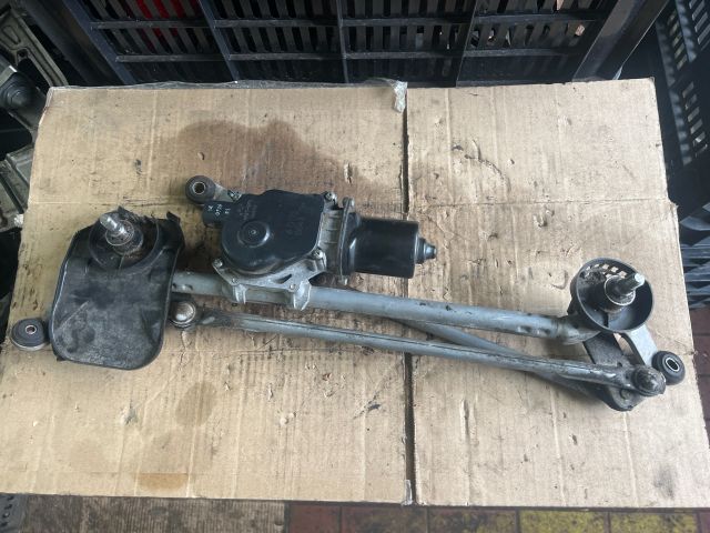 bontott INFINITI Q50 Első Ablaktörlő Szerkezet Motorral