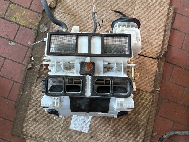 bontott INFINITI Q50 Fűtés Box