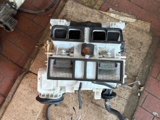 bontott INFINITI Q50 Fűtés Box