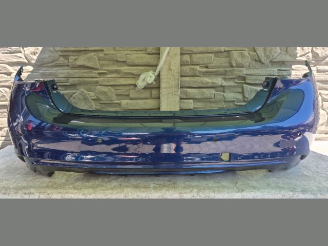 bontott INFINITI Q50 Hátsó Lökhárító (Üresen)