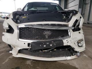 bontott INFINITI Q70 Csomagtérajtó Burkolat (Részeivel)