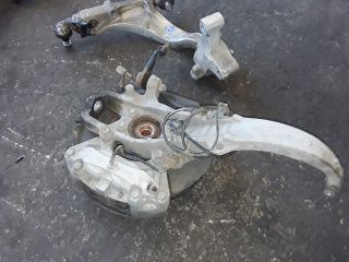 bontott INFINITI QX70 Bal első Csonkállvány Kerékaggyal