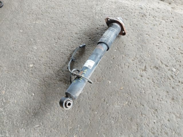 bontott INFINITI QX70 Bal hátsó Lengéscsillapító