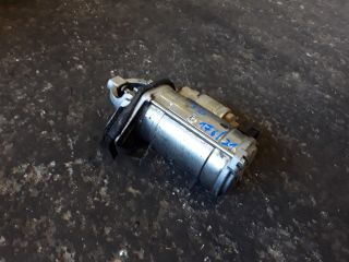 bontott INFINITI QX70 Önindító