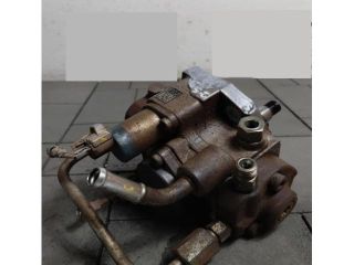 bontott ISUZU D-MAX Adagoló