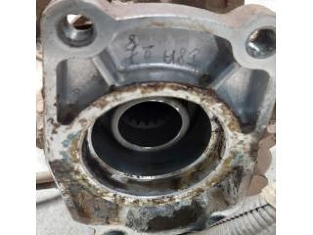 bontott ISUZU D-MAX Első Differenciálmű