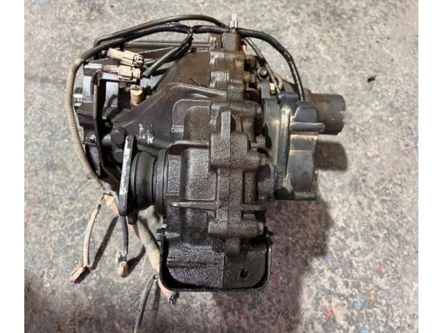 bontott ISUZU D-MAX Osztómű