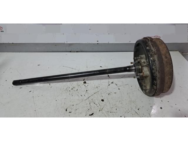 bontott ISUZU D-MAX Bal hátsó Féltengely