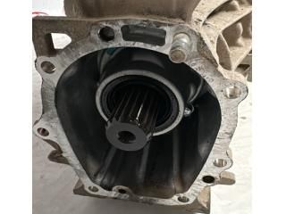 bontott ISUZU D-MAX Váltó (Mechanikus)