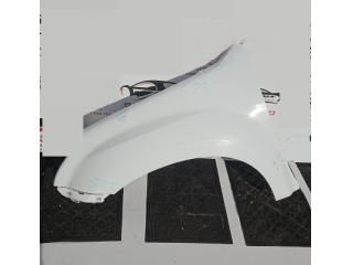 bontott ISUZU D-MAX Bal első Sárvédő