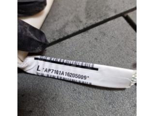 bontott ISUZU D-MAX Bal Fejlégzsák