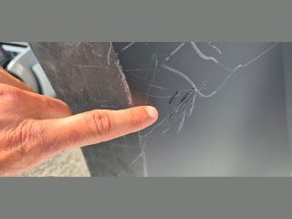 bontott ISUZU D-MAX Első Lökhárító (Üresen)