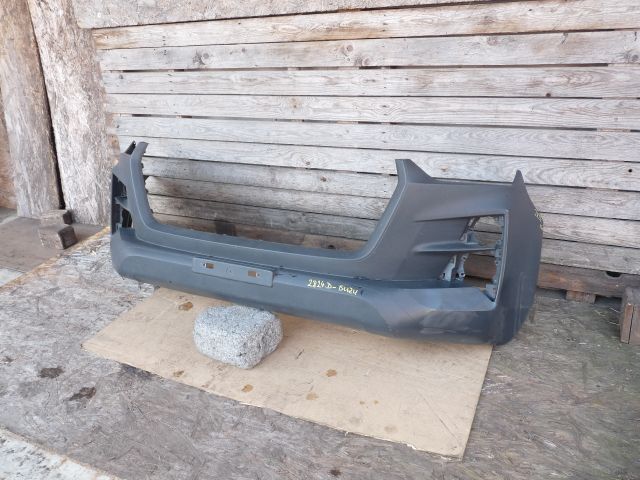 bontott ISUZU D-MAX Első Lökhárító (Üresen)