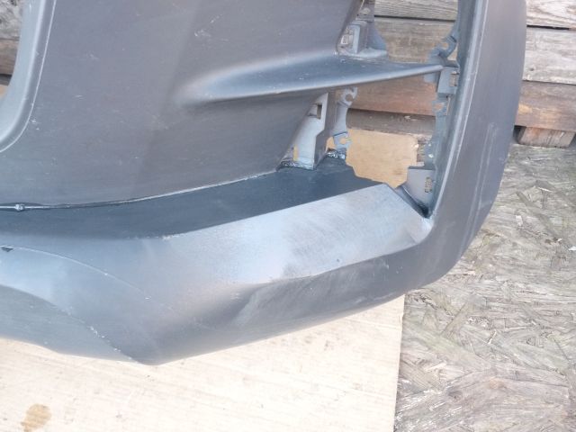 bontott ISUZU D-MAX Első Lökhárító (Üresen)