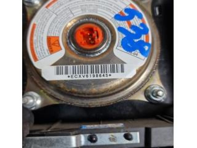 bontott ISUZU D-MAX Kormánylégzsák