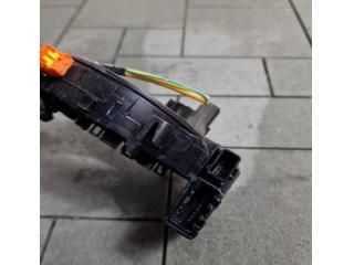 bontott ISUZU D-MAX Légzsák Átvezető Szalagkábel