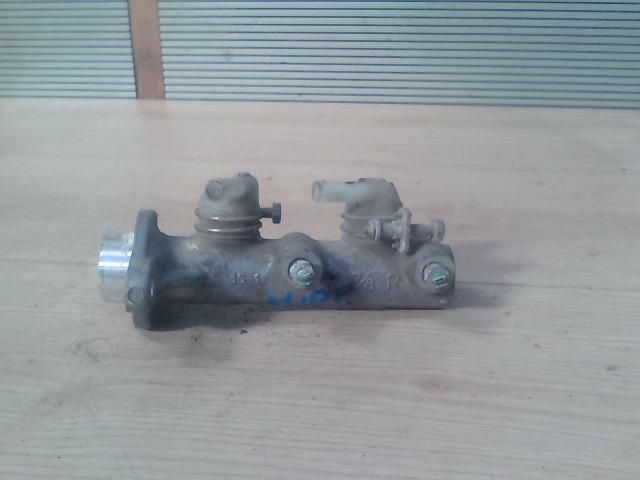 bontott ISUZU MIDI Főfékhenger