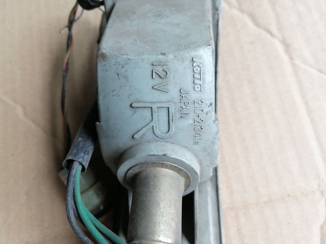 bontott ISUZU MIDI Jobb első Irányjelző