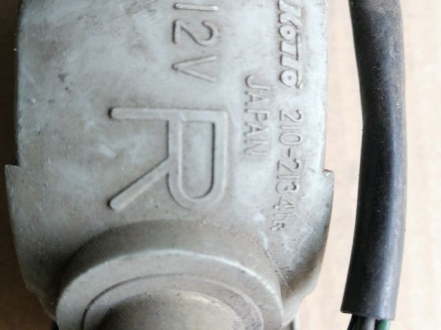 bontott ISUZU MIDI Jobb első Irányjelző