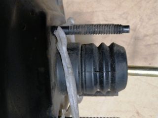 bontott ISUZU TROOPER Fékrásegítő