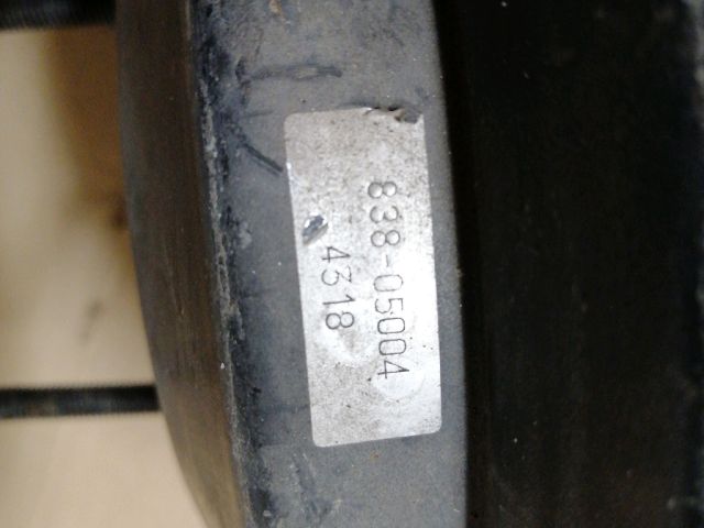 bontott ISUZU TROOPER Fékrásegítő