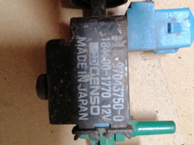 bontott ISUZU TROOPER Biztosítéktábla Motortér