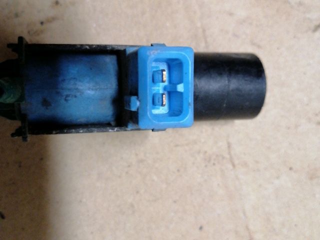 bontott ISUZU TROOPER Biztosítéktábla Motortér