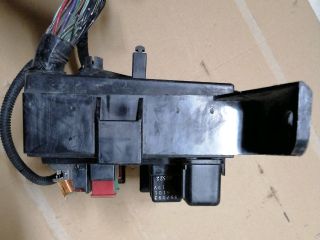 bontott ISUZU TROOPER Biztosítéktábla Motortér