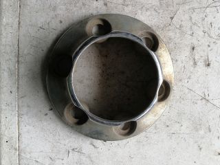 bontott ISUZU TROOPER Felniközép (1 db)