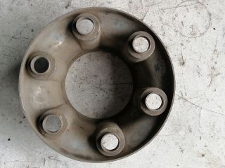 bontott ISUZU TROOPER Felniközép (1 db)