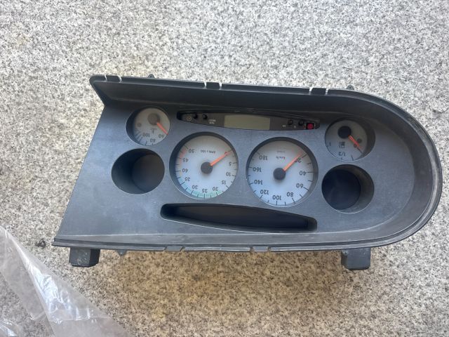 bontott IVECO DAILY Kilométeróra