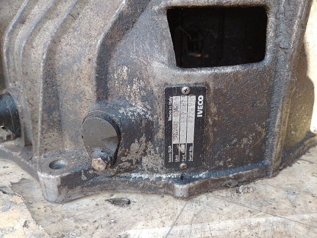 bontott IVECO DAILY Váltó (Mechanikus)