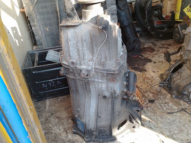 bontott IVECO DAILY Váltó (Mechanikus)