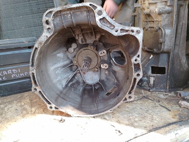 bontott IVECO DAILY Váltó (Mechanikus)