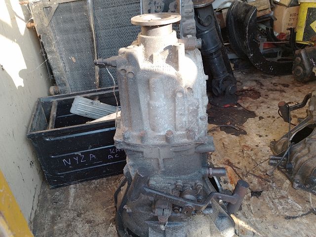 bontott IVECO DAILY Váltó (Mechanikus)