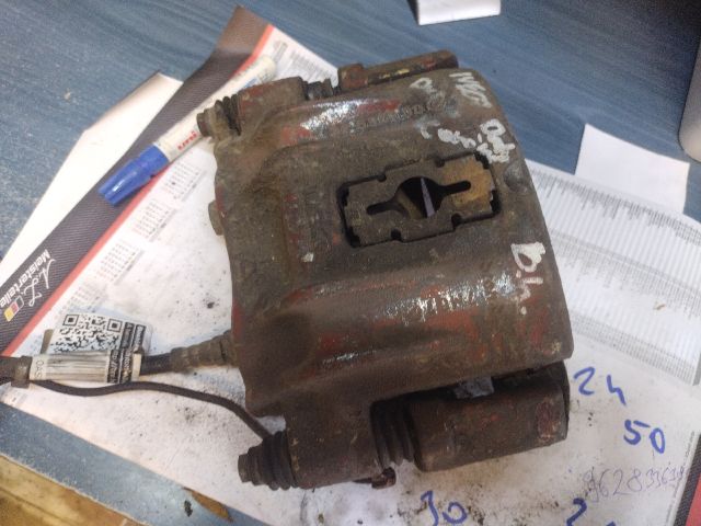 bontott IVECO DAILY Bal hátsó Féknyereg Munkahengerrel