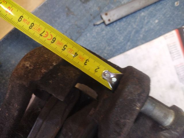 bontott IVECO DAILY Bal hátsó Féknyereg Munkahengerrel