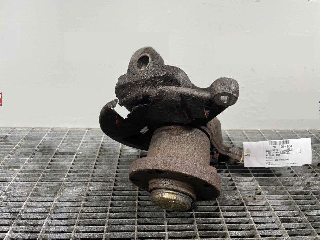 bontott IVECO DAILY Jobb első Csonkállvány