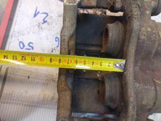 bontott IVECO DAILY Jobb hátsó Féknyereg Munkahengerrel